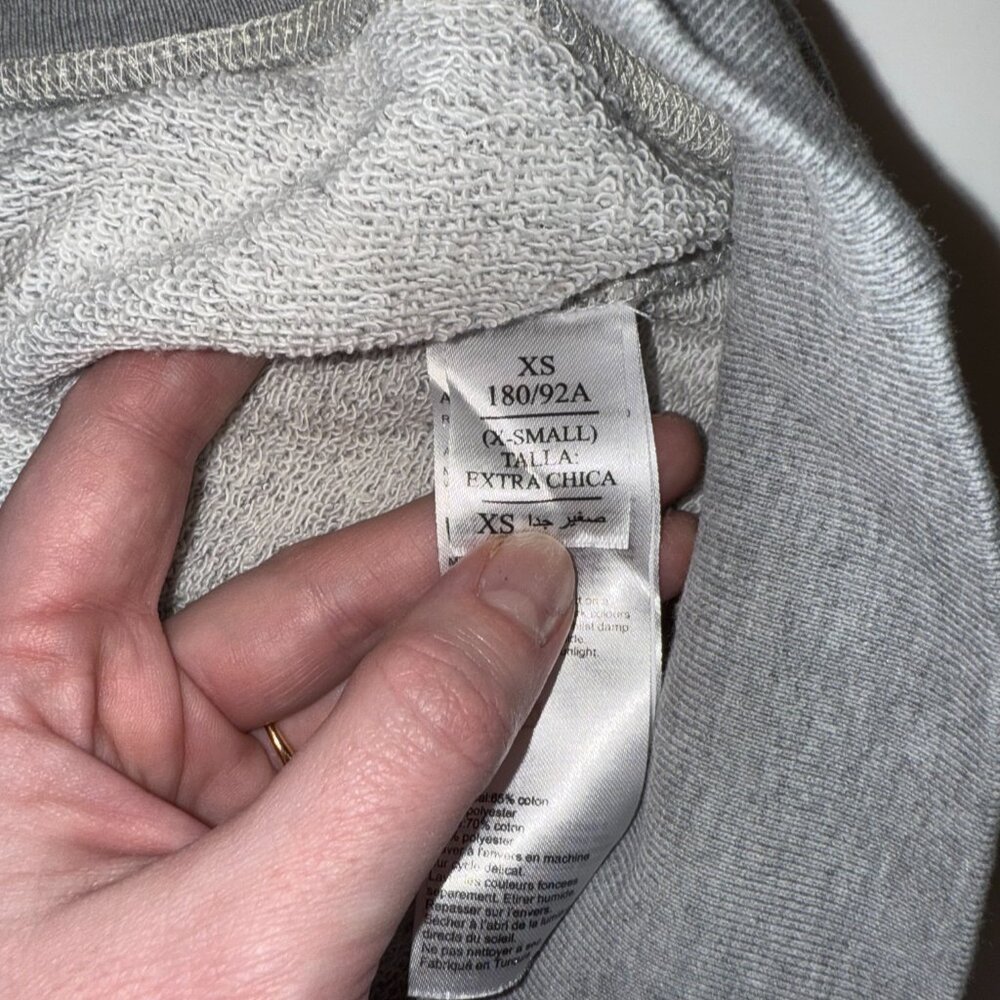 AllSaints Mabelle Cropped‎ Sweatshirt Women's XS Gray Distressed - Picture 5 of 7